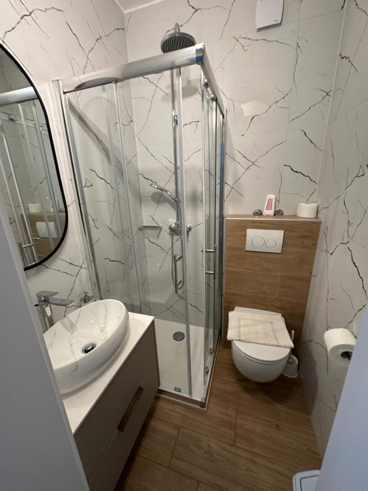 Apartmani Svemir Drage Exterior foto